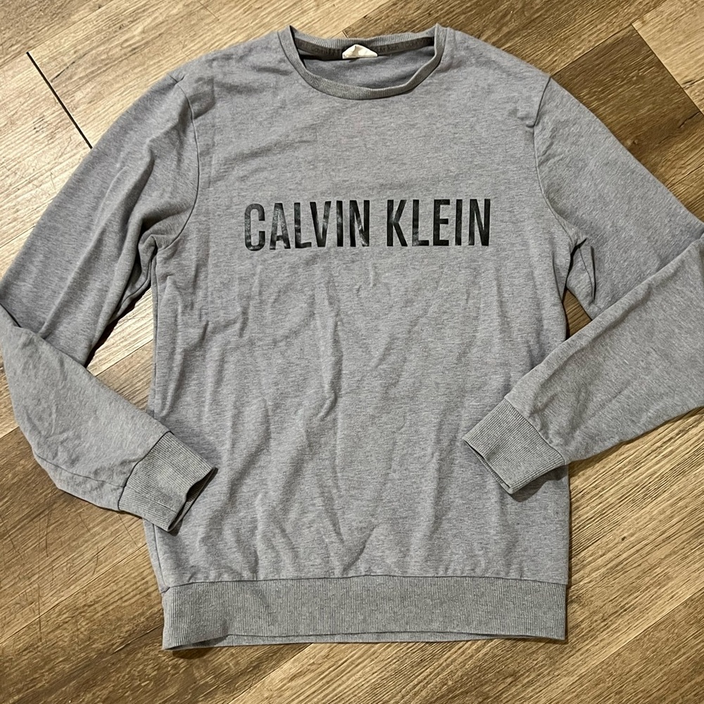 Calvin Klein Light Gray Crewneck Sweater